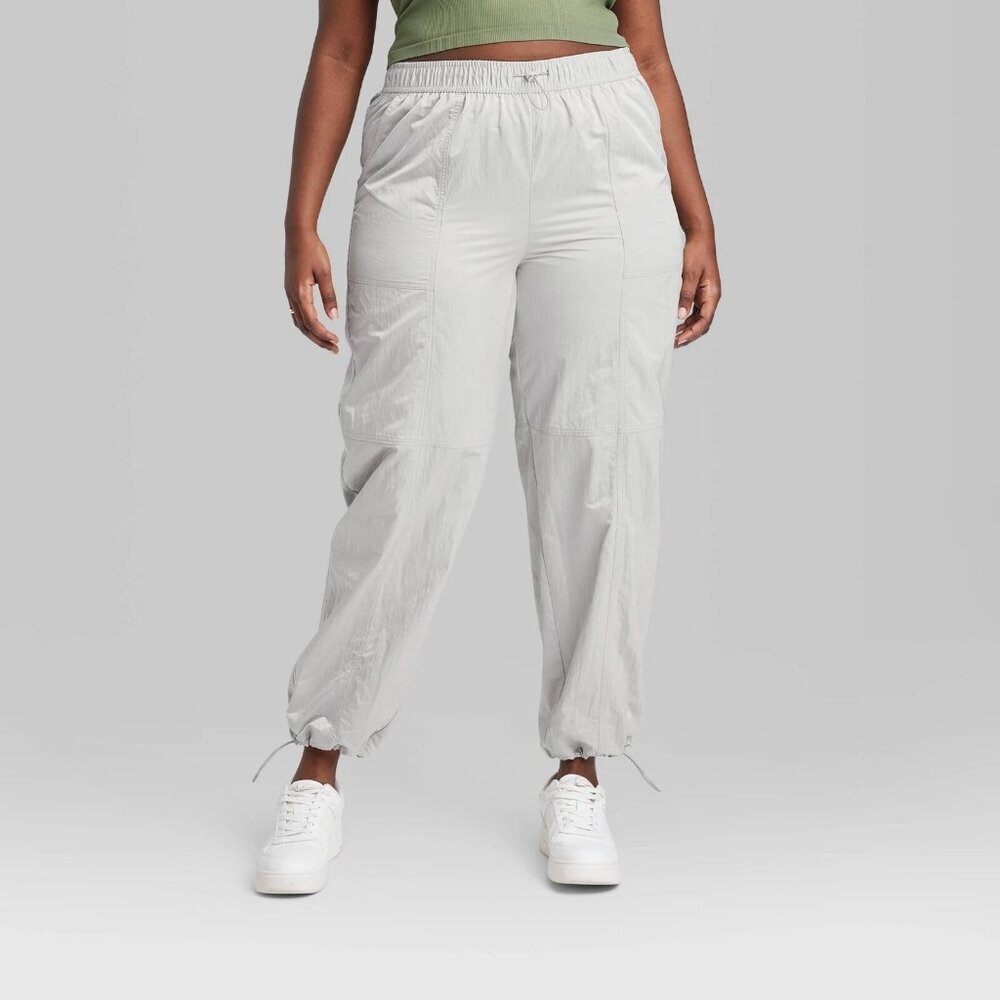 2X - Womens Plus High-Rise Toggle Parachute Pants - Wild Fable - Light Gray